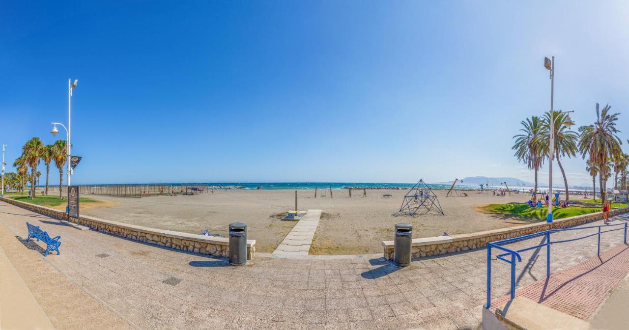 Iloftmalaga Playa De Pedregalejo Apartment Luaran gambar