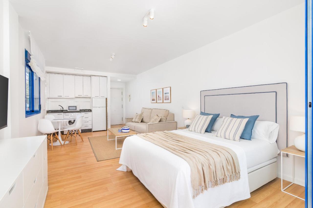 Iloftmalaga Playa De Pedregalejo Apartment Luaran gambar